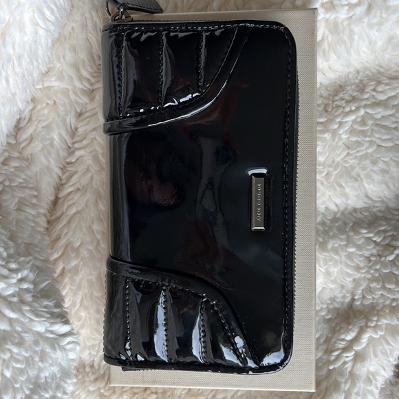 Burberry Wallet - Picture 5 of 8